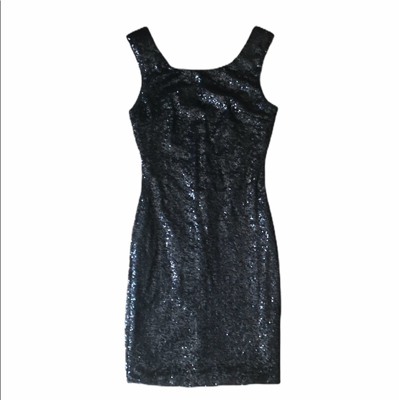 Black Dress - Picture 2 of 3